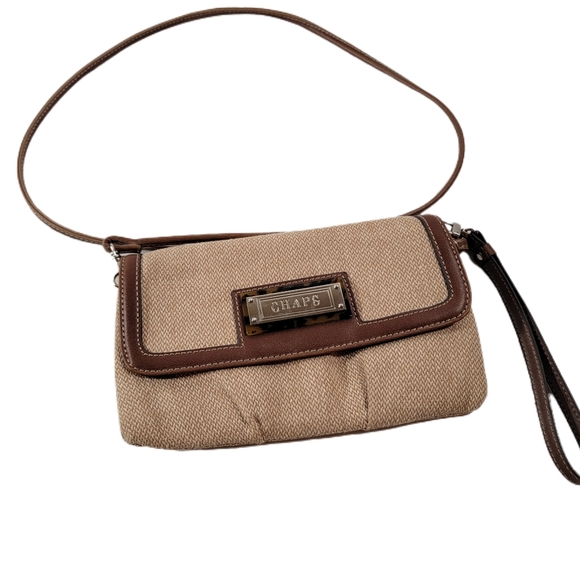 CHAPS Cross Body Wristlet Clutch Purse Tortoise Shell Accent. - Picture 2 of 9